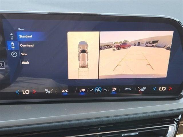 new 2026 Chevrolet Traverse car, priced at $43,394