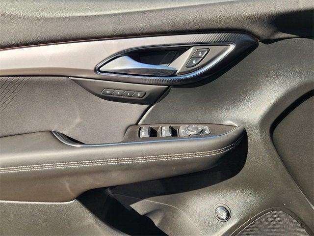 new 2025 Buick Envision car, priced at $39,740