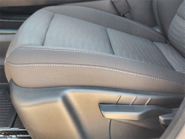 new 2026 Chevrolet Equinox car, priced at $28,360