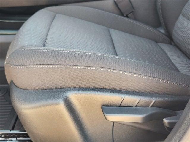 new 2026 Chevrolet Equinox car, priced at $27,860