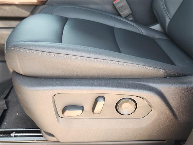 new 2025 Chevrolet Silverado 2500 car, priced at $70,805