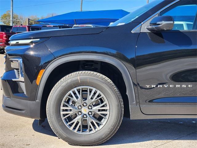 new 2025 Chevrolet Traverse car, priced at $42,794