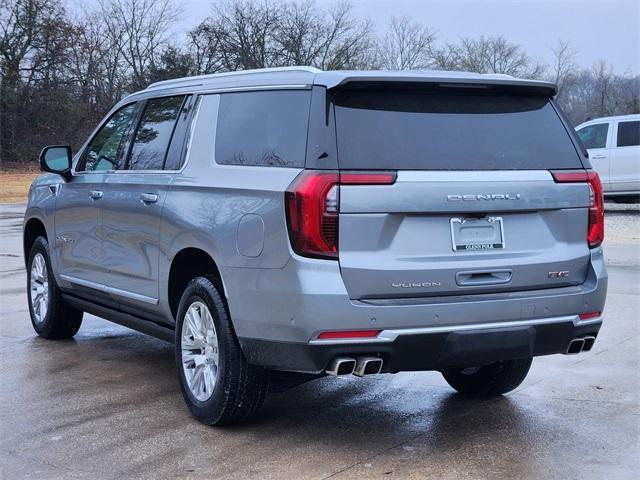 new 2025 GMC Yukon XL car, priced at $85,235