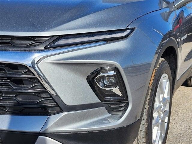 new 2025 Chevrolet Blazer car, priced at $33,884