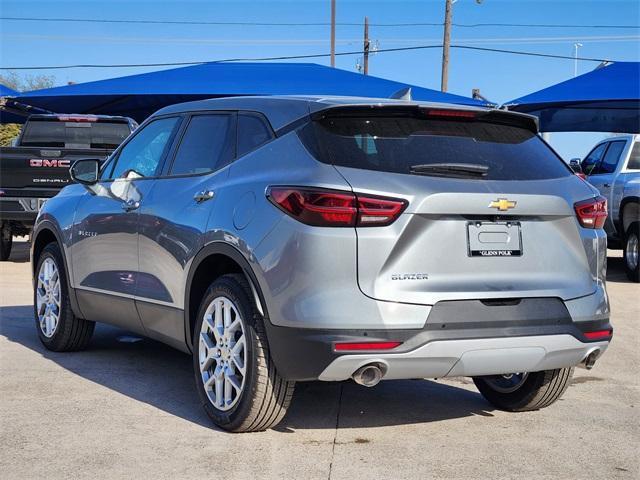 new 2025 Chevrolet Blazer car, priced at $33,884