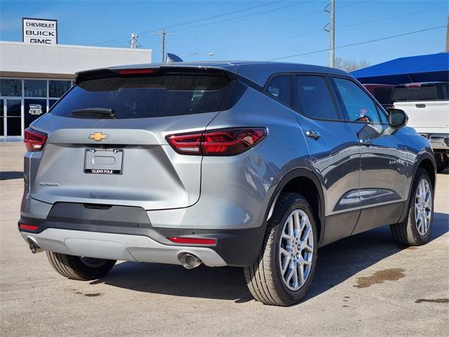 new 2025 Chevrolet Blazer car, priced at $33,884