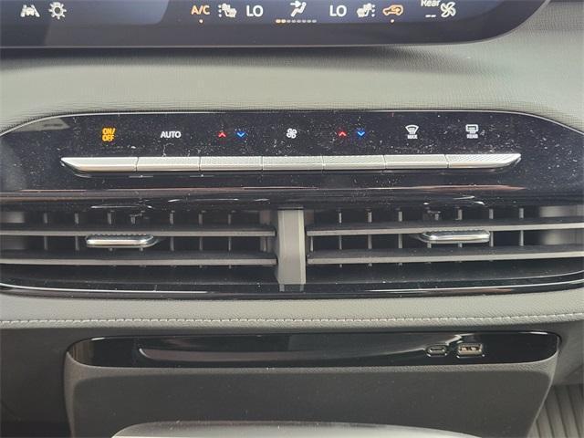 new 2025 Buick Enclave car, priced at $45,525