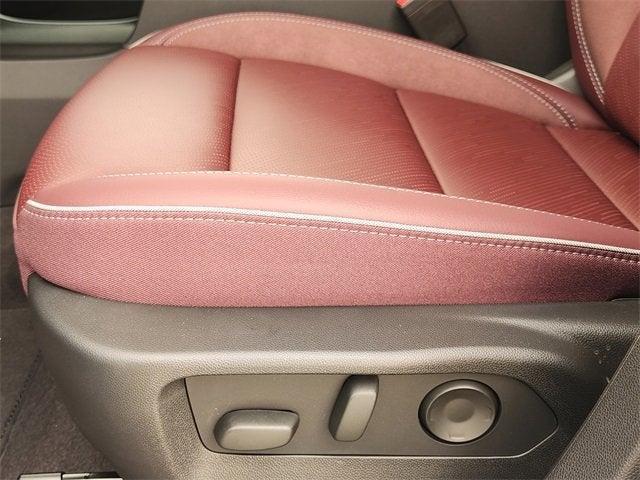 new 2025 Buick Envision car, priced at $39,740