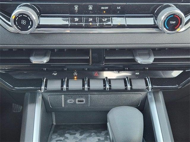 new 2025 Chevrolet Colorado car, priced at $31,590