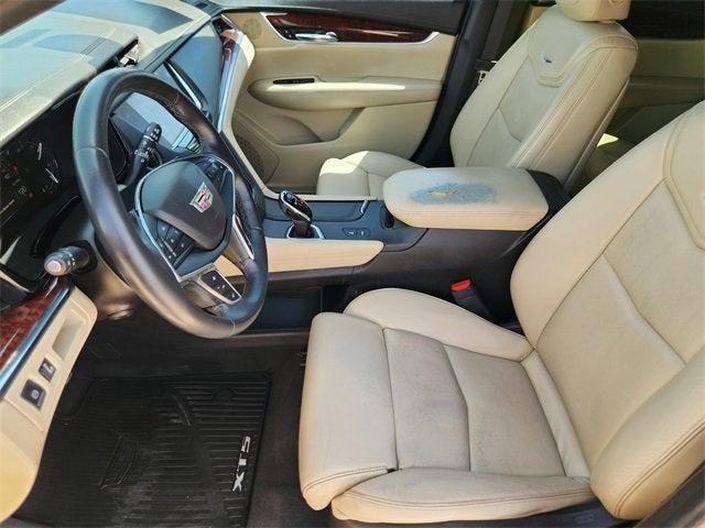 used 2017 Cadillac XT5 car, priced at $14,500