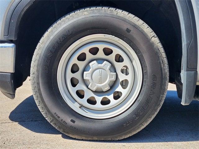 used 2024 GMC Sierra 1500 car, priced at $31,500