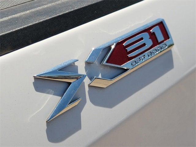 new 2025 GMC Sierra 1500 car, priced at $55,744