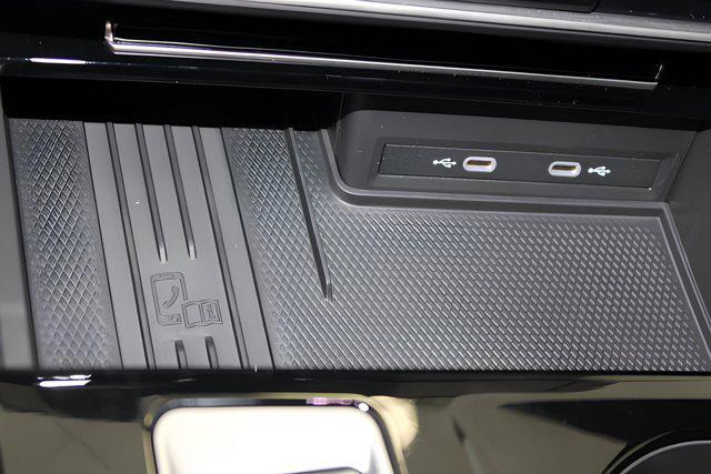 new 2025 Volkswagen Atlas car, priced at $47,194