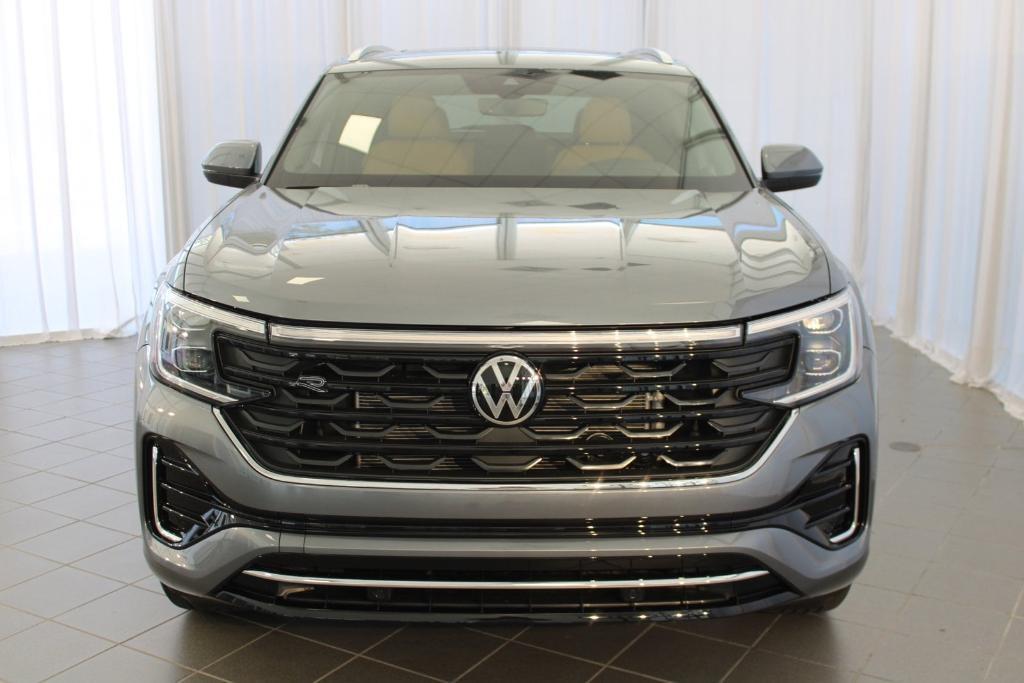 new 2024 Volkswagen Atlas Cross Sport car, priced at $51,243