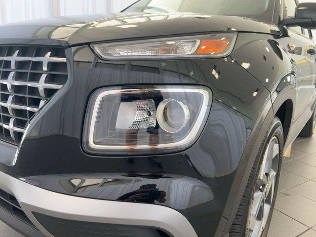 used 2022 Hyundai Venue car, priced at $14,996