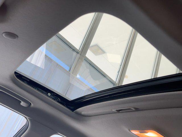 used 2022 Hyundai Venue car, priced at $14,996