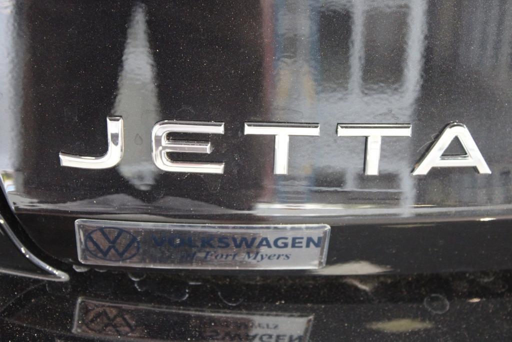 new 2024 Volkswagen Jetta car, priced at $24,301