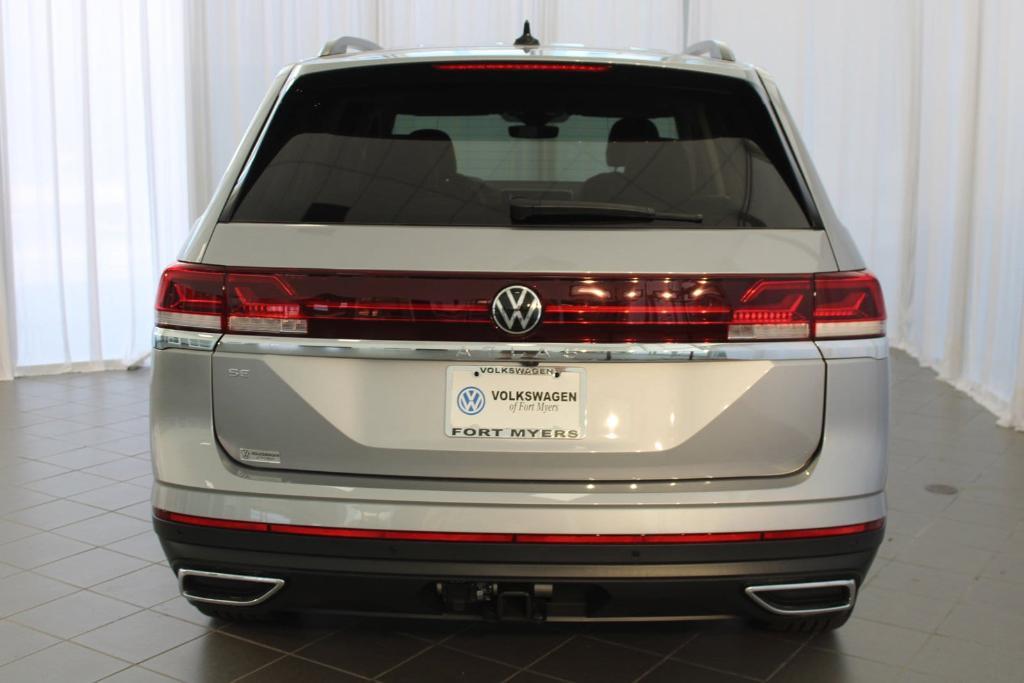 new 2024 Volkswagen Atlas car, priced at $43,161