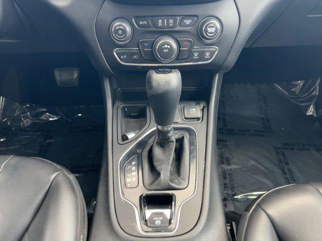 used 2021 Jeep Cherokee car, priced at $17,999