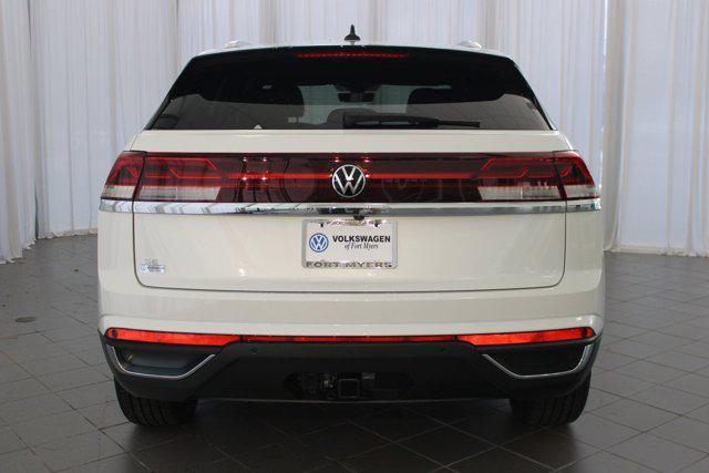 new 2026 Volkswagen Atlas Cross Sport car, priced at $47,301