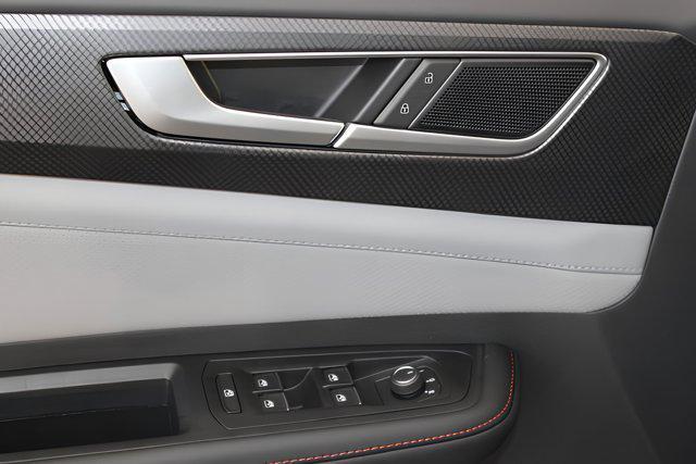 new 2025 Volkswagen Atlas car, priced at $49,236