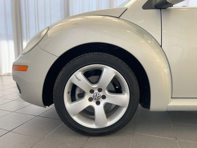 used 2009 Volkswagen New Beetle car, priced at $9,798