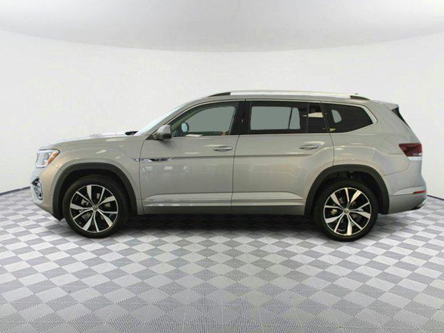 new 2025 Volkswagen Atlas car, priced at $57,869