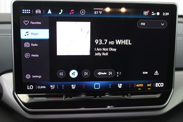 new 2025 Volkswagen ID.4 car, priced at $52,926