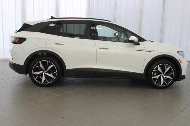 new 2025 Volkswagen ID.4 car, priced at $52,926
