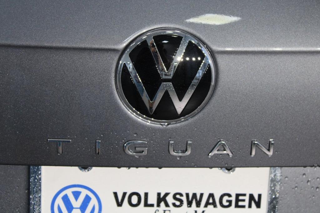 new 2024 Volkswagen Tiguan car, priced at $33,632