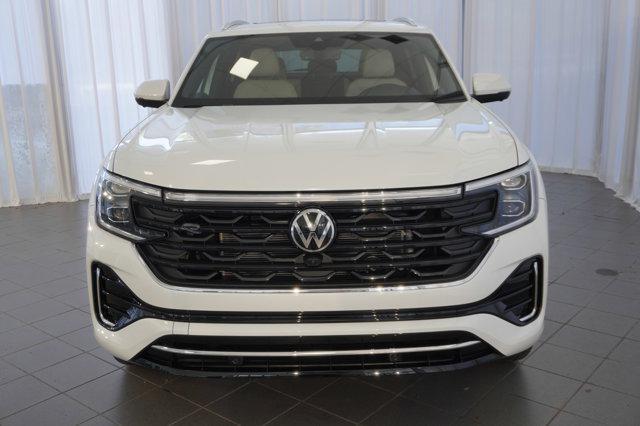 new 2025 Volkswagen Atlas Cross Sport car, priced at $53,421