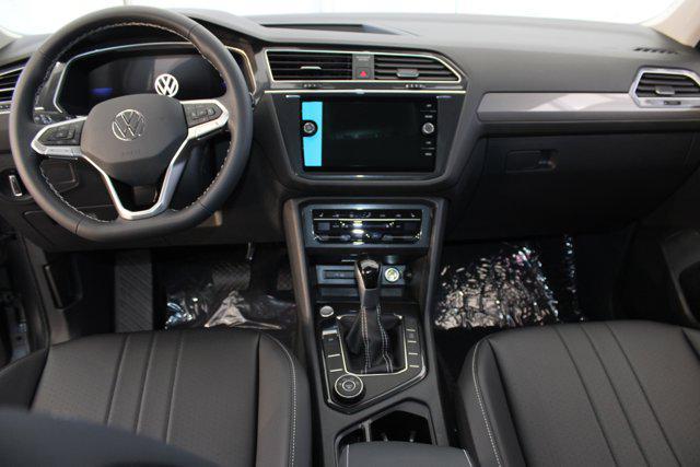 new 2024 Volkswagen Tiguan car, priced at $35,071