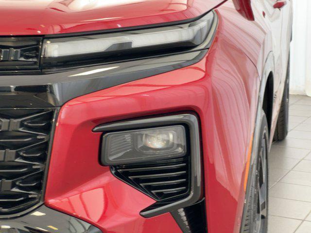 used 2024 Chevrolet Traverse car, priced at $46,998