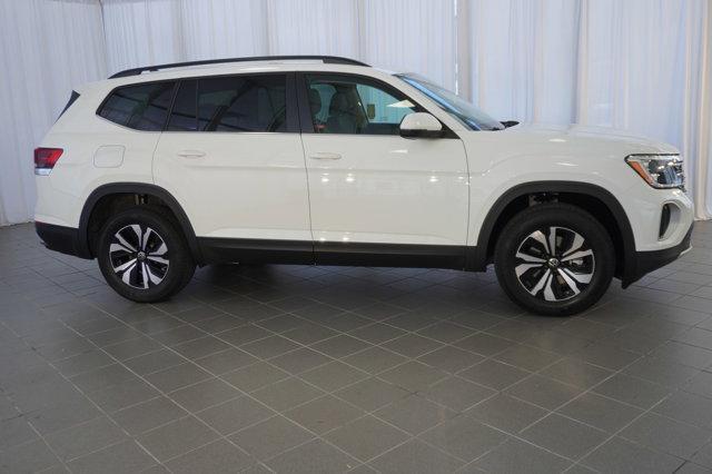 new 2025 Volkswagen Atlas car, priced at $38,951