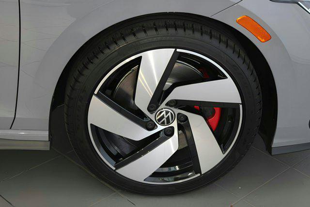 new 2025 Volkswagen Golf GTI car, priced at $34,075