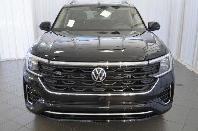 new 2025 Volkswagen Atlas car, priced at $53,791