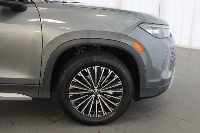 new 2025 Volkswagen Tiguan car, priced at $32,571