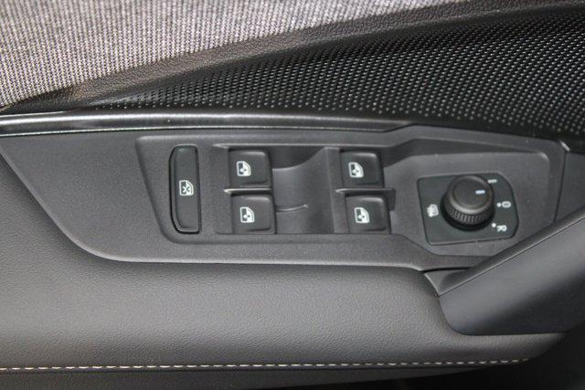 new 2025 Volkswagen Tiguan car, priced at $32,571