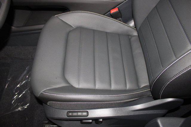 new 2026 Volkswagen Atlas car, priced at $51,322