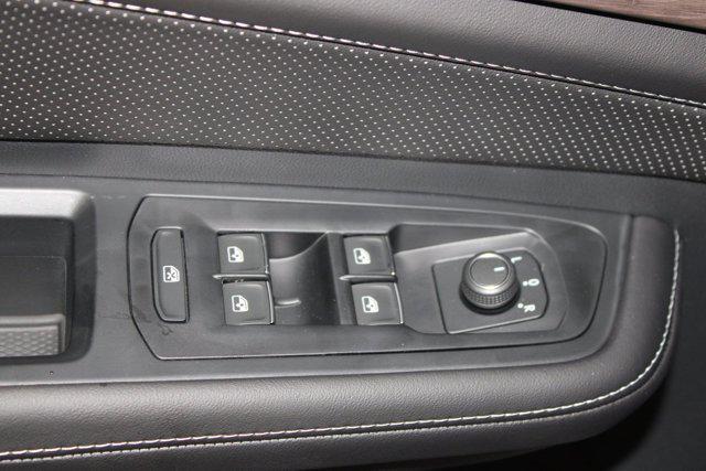 new 2026 Volkswagen Atlas car, priced at $51,322