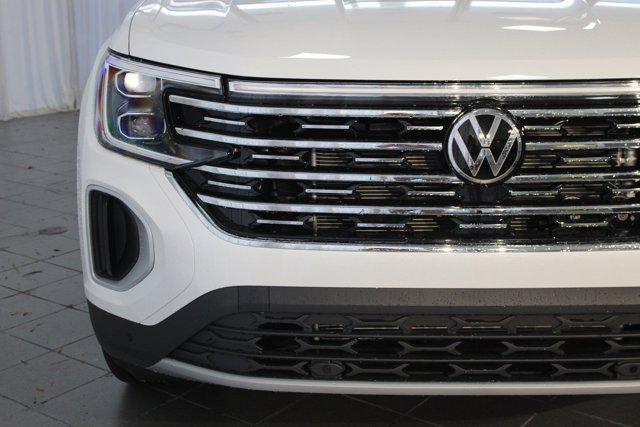new 2026 Volkswagen Atlas car, priced at $51,322