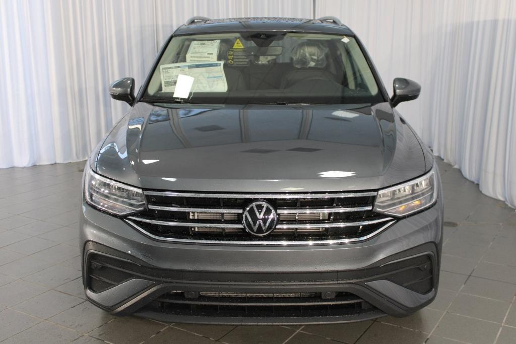 new 2024 Volkswagen Tiguan car, priced at $33,861
