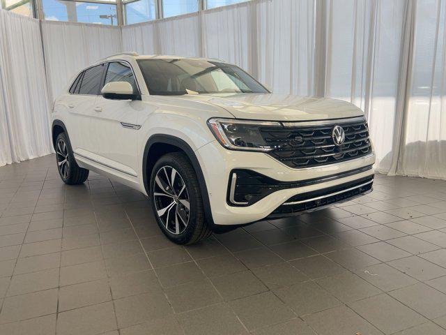 new 2026 Volkswagen Atlas Cross Sport car, priced at $56,443