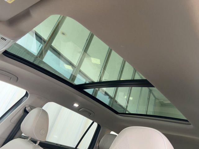 new 2026 Volkswagen Atlas car, priced at $55,651