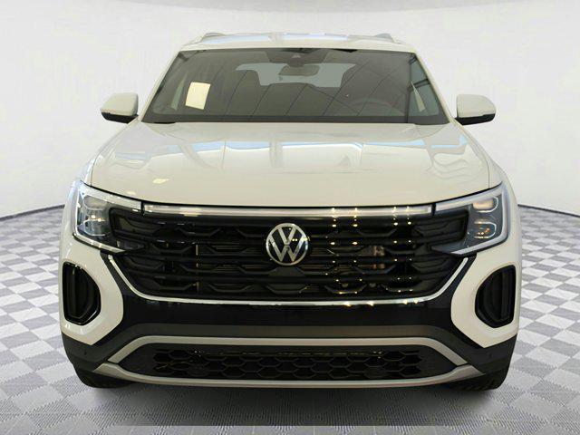 new 2025 Volkswagen Atlas Cross Sport car, priced at $45,441