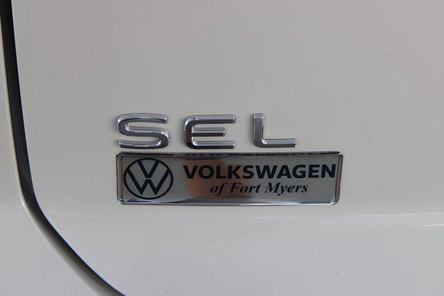 new 2025 Volkswagen Atlas Cross Sport car, priced at $53,431
