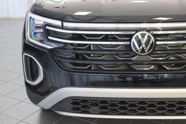 new 2026 Volkswagen Atlas car, priced at $49,371