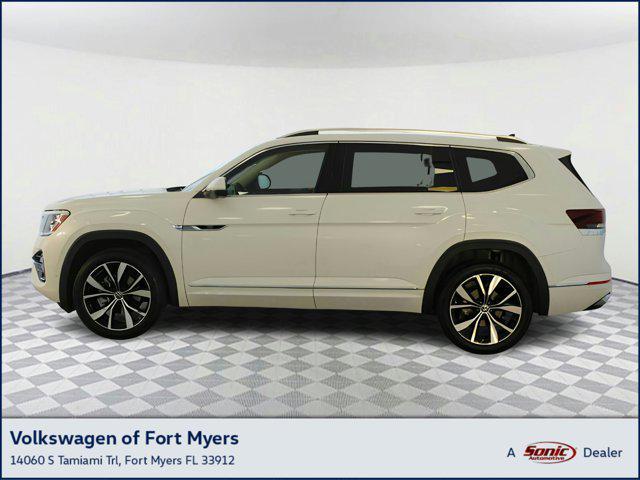 new 2025 Volkswagen Atlas car, priced at $56,081
