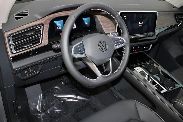 new 2025 Volkswagen Atlas car, priced at $47,631