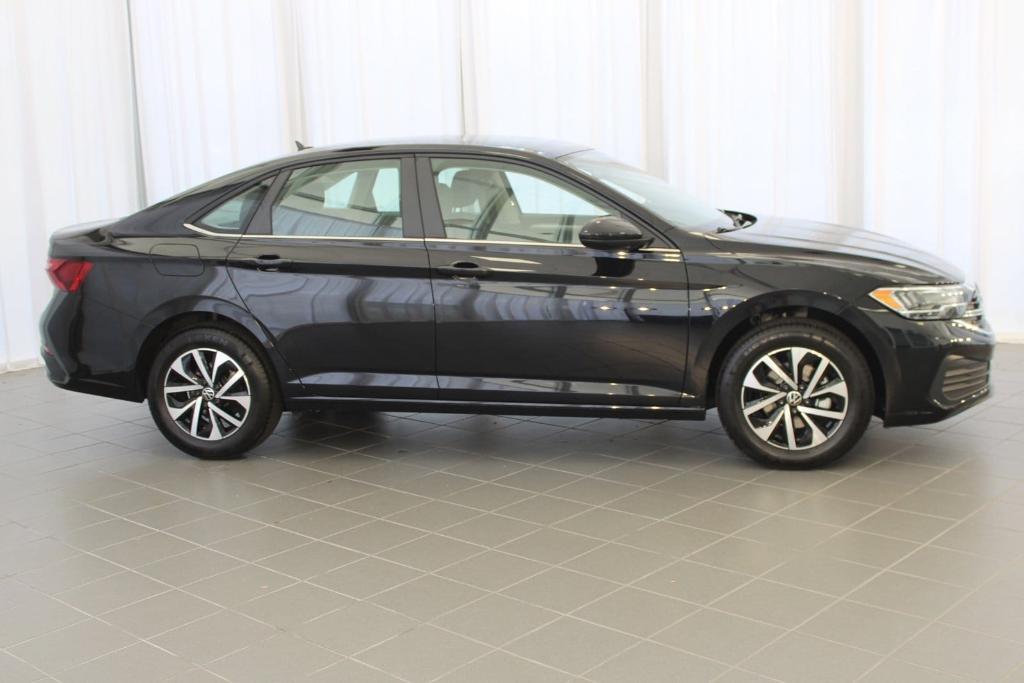 new 2024 Volkswagen Jetta car, priced at $22,451